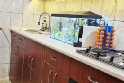 Garsonieră decomandată în Baza 3 - 1