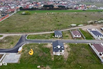 Teren de 546 mp, în Bujac - 4