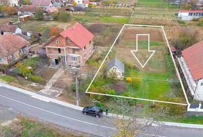 Teren de 1419 mp, în Medieșu Aurit - 1