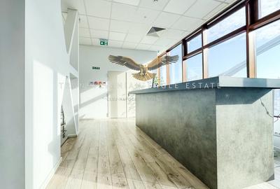 Birou, de 350 mp, în Central - 2