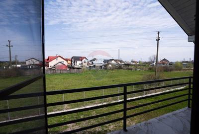 Casă cu 4 camere cu Teren 1000 Mp în Bradu - 19