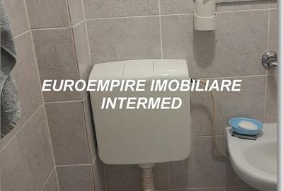 Garsoniera decomandata ,Zona Palas - 3