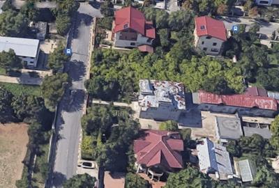 Teren Construcții intravilan de 2400 mp, în Central - 8