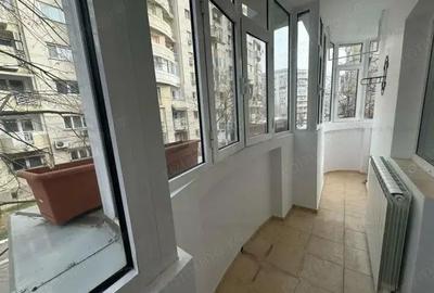 Apartament cu 3 camere decomandat în Decebal - 5