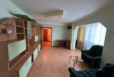 Apartament cu 2 camere semidecomandat, mobilat în Circumvalațiunii - 3
