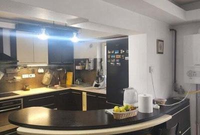 Apartament 4 camere, etaj 2, 97mp, zona Hurmuzachi, Radauti - 6