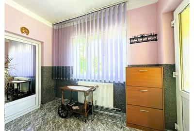 Casă cu 3 camere cu Teren 850 Mp în Criș - 8