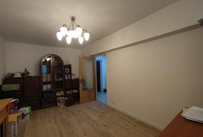 Apartament cu 2 camere decomandat în Basarabia - 2