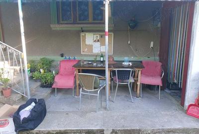 Gospodarie la cheie in zona rurala si linistita. - 1