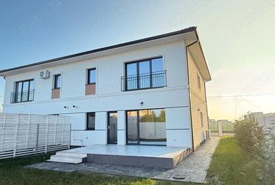 Casă cu Teren 296 Mp în Dumbrăvița - 3