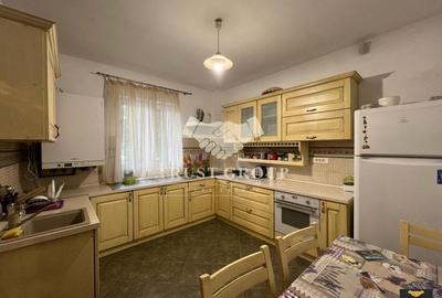 Casa  Individuala | Herastrau  | Curte proprie | 3 Locuri de parcare - 3