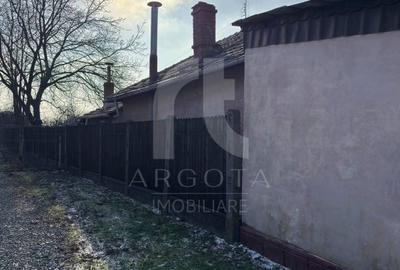Casă cu 4 camere în Ulmeni - 3