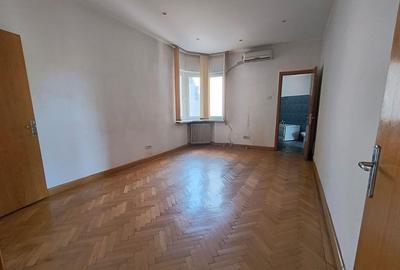Apartament 4 camere Romana- Lascar Catargiu- stradal - 2