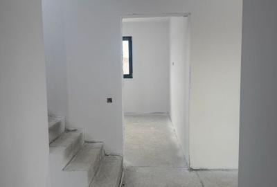 Casă cu 4 camere cu Teren 520 Mp în Cârcea - 16