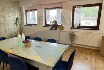 Birou, de 881.90002441406 mp, în Ultracentral - 7