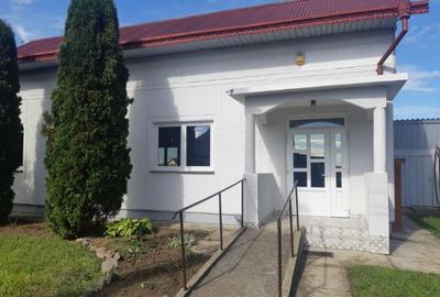 Casa în Frătăuții Vechi, Suceava, 121 mp, construită 1994, renovată 2016 - 2