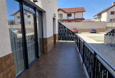 Apartament cu 3 camere în Central - 2