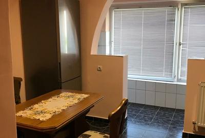 Apartament cu 2 camere decomandat în Central - 2