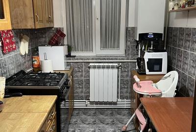 Apartament cu 3 camere decomandat în Central - 2