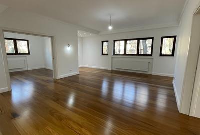 Vila de Exceptie in zona exclusivista Beller - Primaverii ( la cheie ) Vila de Exceptie in zona exclusivista Beller - Primaverii ( la cheie ) - 8