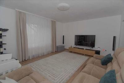 Casă cu 4 camere în Viișoara - 2