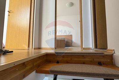 Apartament cu 3 camere decomandat în Vasile Aaron - 6