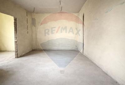 Casă cu 2 camere cu Teren 10 Mp în Dacia - 7