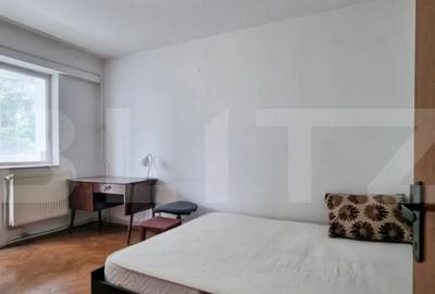 Apartament cu 4 camere decomandat, mobilat în Mănăștur