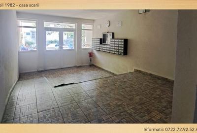 Teiul Doamnei - str. Brasoveni - Obor 15min., bloc 1982, et.3/8, decomandat - 2