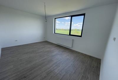 Casă cu 5 camere cu Teren 400 Mp în Central - 5