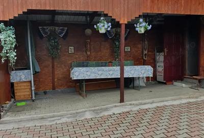 Casă cu 4 camere cu Teren 1500 Mp în Cerghid - 1