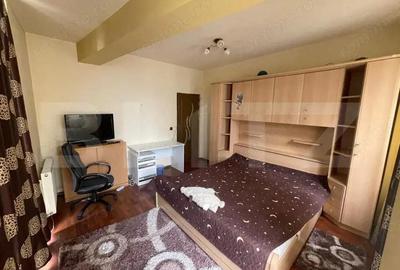 Apartament de inchiriat, cu 3 camere, 100 mp, zona Ciuperca - 4