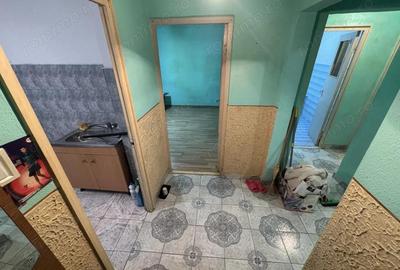 Apartament cu 4 camere decomandat în Central - 1