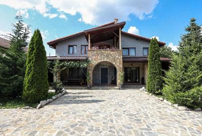 Casă cu Canalizare în Central - 19