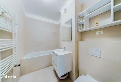 Apartament cu 3 camere în Central - 1