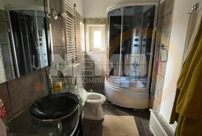 Duplex cu 8 camere cu Canalizare în Central - 8