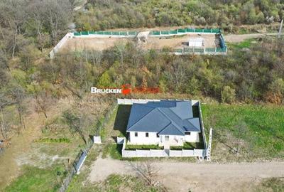 Casă individuală cu 4 camere cu Teren 616 Mp în Dealuri Oradea - 1