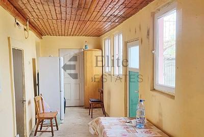 Casă cu 6 camere cu Teren 1439 Mp în Tinca - 4