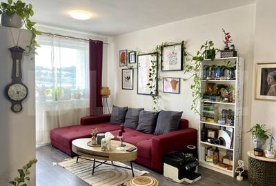 Apartament modern 2 camere, semidecomandat, dressing, 56 mp, zona Semicentral