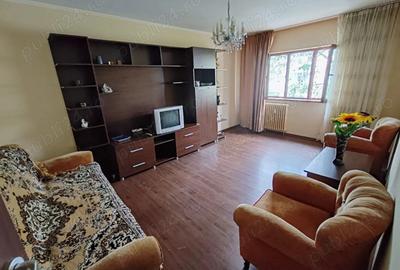 Inchiriez apartament - 3