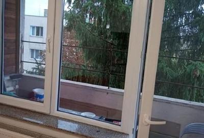 Apartament cu 3 camere decomandat în Central - 4