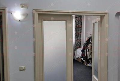 Apartament 4 camere Victoriei Bd. Alexandru Ioan Cuza - Risc 2 seismic Apartament 4 camere Victoriei Bd. Alexandru Ioan Cuza - Risc 2 seismic - 12