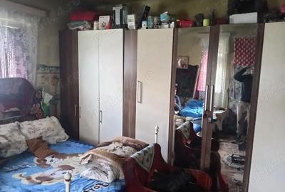 Casă cu 3 camere cu Teren 150 Mp în Păsăreni - 1