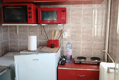 Inchiriez garsoniera mobilata ?i utilata, zona Bld Pacurari - 3