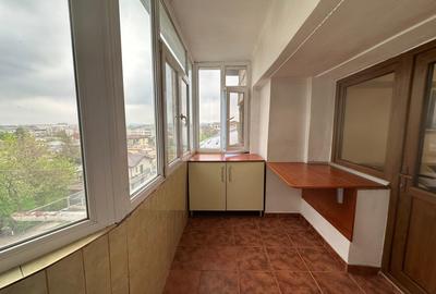 Garsonieră decomandată, mobilată în Central - 9