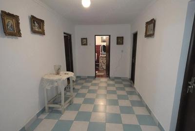 Casă cu Teren 1000 Mp în Gliganu de Jos - 4