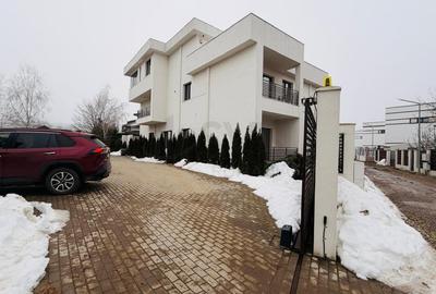 Apartament cu 3 camere decomandat în Corbeanca - 1