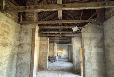 Casa pe parter renovabila cu proiect de extindere, 2101 mp t - 3