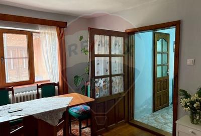 Casă individuală cu 5 camere cu Canalizare în Nord-Vest - 12