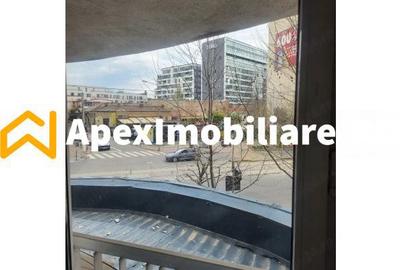 Spațiu comercial, de 51 mp, în Centrul Civic - 2